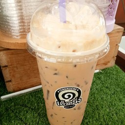 ชาไทยใส่นมสดเย็น แก้ว 22 ออนซ์