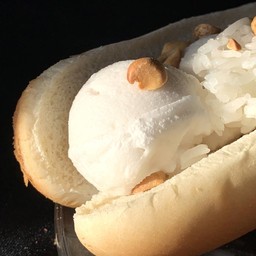 ไอศกรีมขนมปัง