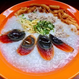 โจ๊กหมู+ไข่เยี่ยวม้า