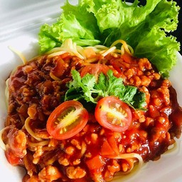 สปาเก็ตตี้ซอสมะเขือเทศหมู