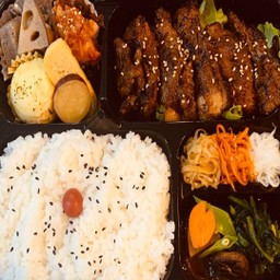 Special Karubi Bento(特選カルビ弁当)