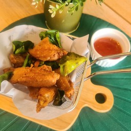 ปีกไก่ทอดเกลือ