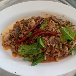ร้านลาบเป็ดยะโส (เฮียแว่น)