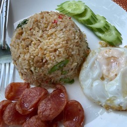 ข้าวกะเพราหมูสับคลุก