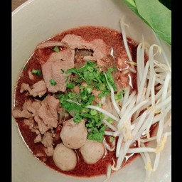 ก๋วยเตี๋ยว&ลูกชิ้นปิ้ง