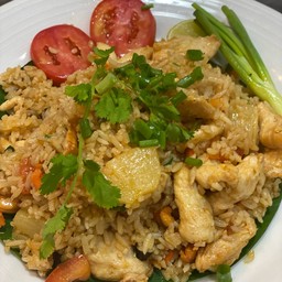 ข้าวผัดไก่