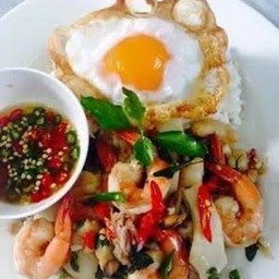 กระเพรารวมมิตร