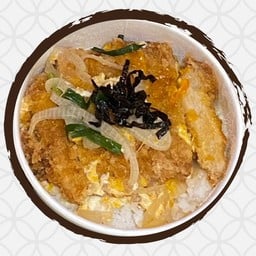 ข้าวหน้าหมูทอดราดไข่