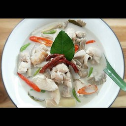 ต้มข่าไก่