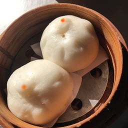 ซาลาเปาไข่เค็มหมูสับ