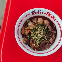 ก๋วยเตี๋ยวโฮเด้ง 7-11กลางซอยนวลทอง