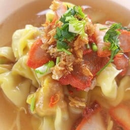 ก๋วยเตี๋ยวข้าวขาหมูรสเด็ด