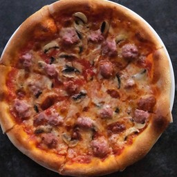 Salsiccia e Funghi Pizza