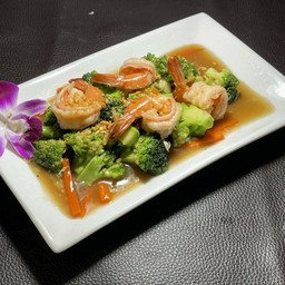 บล็อคโคลี่ผัดกุ้ง