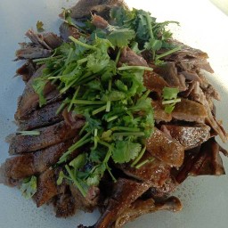 น้องโยเป็ดพะโล้