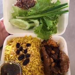 ข้าวหมกเนื้อ