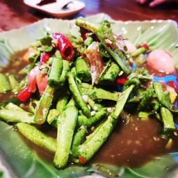 ตำถั่ว(ปูปลาร้า)