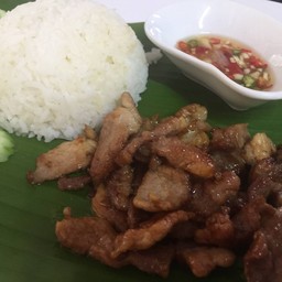 ข้าวราดไก่ย่างเนย