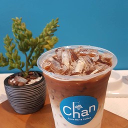 Iced Caffe' Latte