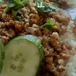 หมูสับกระเทียม