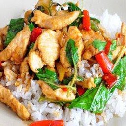 กะเพราไก่+ไข่ดาว ราดข้าว