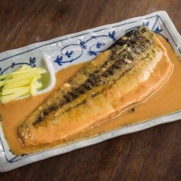 (152) ปลาซาบะต้มมิโซะ (ถุงซีลสูญญากาศ)