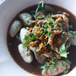 ก๋วยเตี๋ยวน้ำตกซอย5