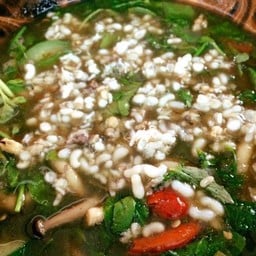 แกงผักหวานไข่มดแดง(ตามฤดูกาล)