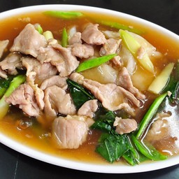 ราดหน้าหมู (เล็ก)