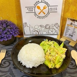 ข้าว เเตงกวาผัดไข่