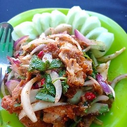 ข้าวเหนียวได่ทอดหน้าวัดสวรรค์นิเวศ