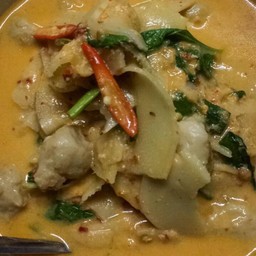 แกงกะทิหน่อไม้ดอง