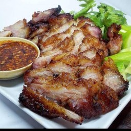 คอหมูย่าง