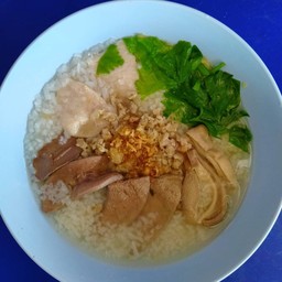 ข้าวต้มเครื่อง