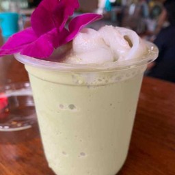 ชาเขียวมะพร้าวปั่น