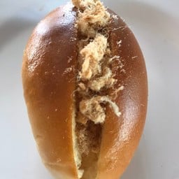 ขนมปังฝรั่งเศสหมูหย็อง