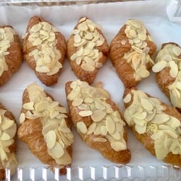 Takky Bakery