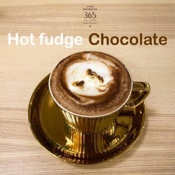 Hot fudge chocolate