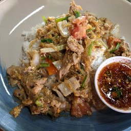 ข้าวผัดราดวุ้นเส้น