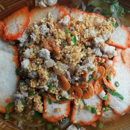 ก๋วยเตี๋ยวหมูต้มยำ