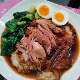 ขาหมูเปล่า