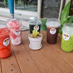 Ida(ไอด้า) อาหารตามสั่ง กาแฟสด ไอด้า อาหารตามสั่ง กาแฟสด