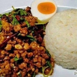 โปรโมชั่นได้2กล่องกะเพราคั่วแห้งหมูสับโบราณแถมไข่ดาว