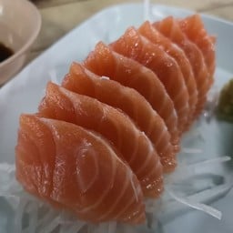 แซลมอนซาซิมิ (Sake) Salmon - Sashimi