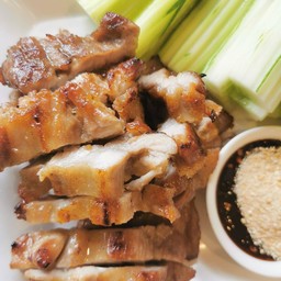 คอหมูย่าง