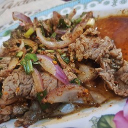 น้ำตกเนื้อ