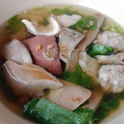 ต้มเลือดหมู