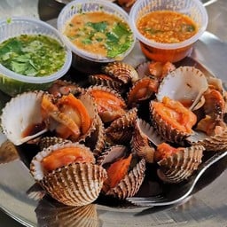 หมึกเกยตื้น x เเซ่บ ศรีนครินทร์ (ขนมจีน1บาทเดียว) Seafood & อีสาน - ตลาดรถไฟศรีนครินทร์ ตลาดนัดรถไฟ ศรีนครินทร์