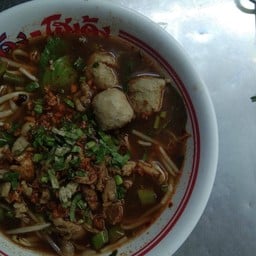 ร้านก๋วยเตี๋ยวโกเด้งสุทธิสาร