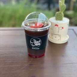 BlackSun Cafe'